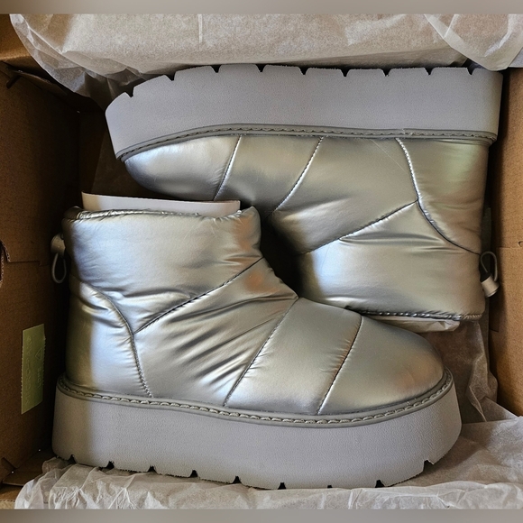 Portland Boot Company Women's Metallic Puffer Cozy Booties in Silver - Picture 4 of 13